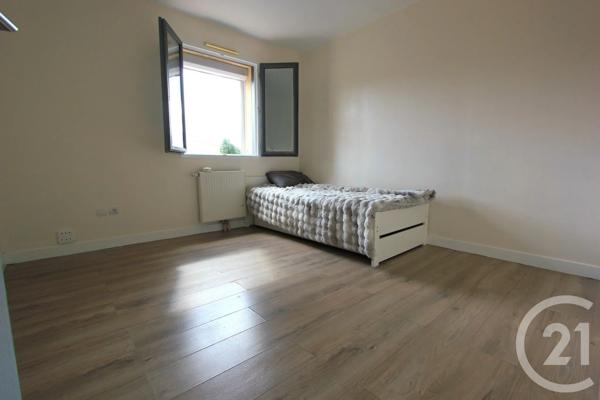Maison à vendre  4 pièces - 91,58 m 2   ST MICHEL SUR ORGE  - 91