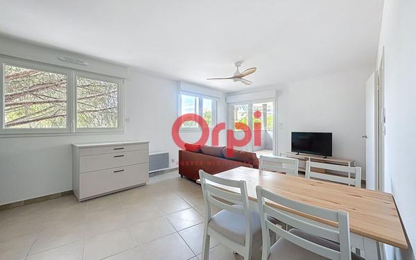 Appartement à louer    3 pièces • 67,87 m2 Fréjus