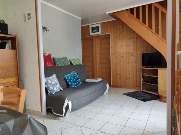 maison familiale rénovée, proche écoles et commerces