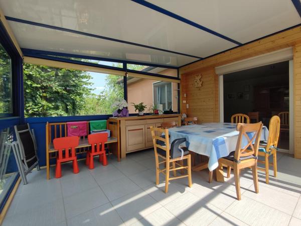 maison familiale rénovée, proche écoles et commerces