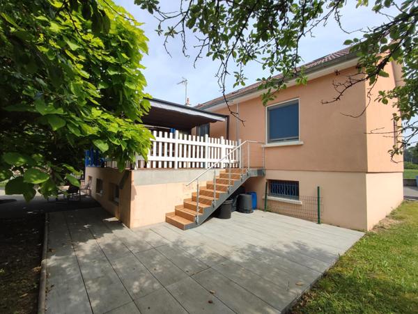 maison familiale rénovée, proche écoles et commerces