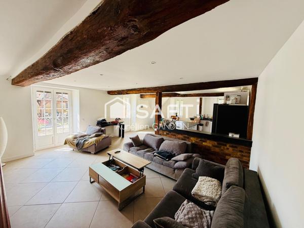 Maison et propriété équestre