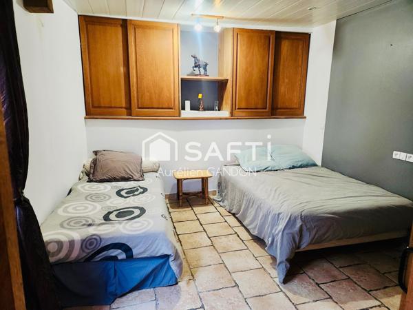 Maison et propriété équestre