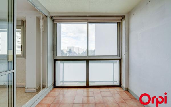 Appartement à vendre    4 pièces • 84,58 m2 Vénissieux