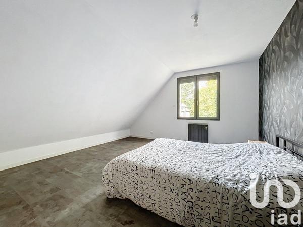 Maison traditionnelle 7 pièces de 165 m² à Betton (35830)