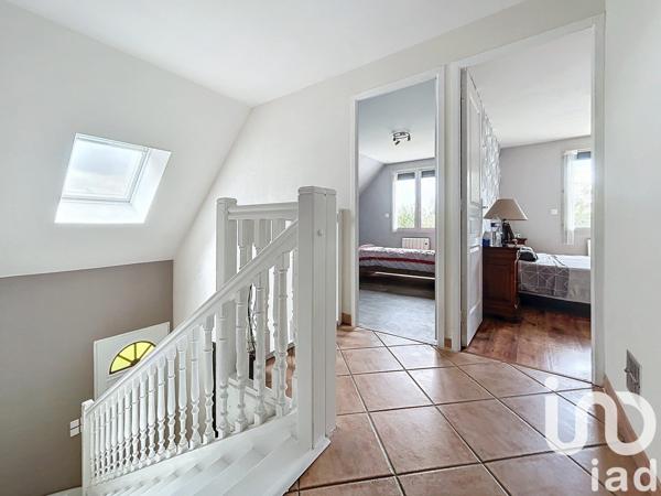 Maison traditionnelle 7 pièces de 165 m² à Betton (35830)