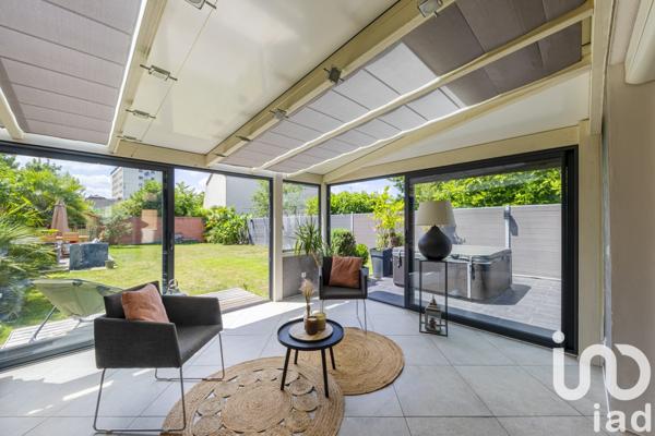 Maison à vendre 8 pièces 146 m² Taverny