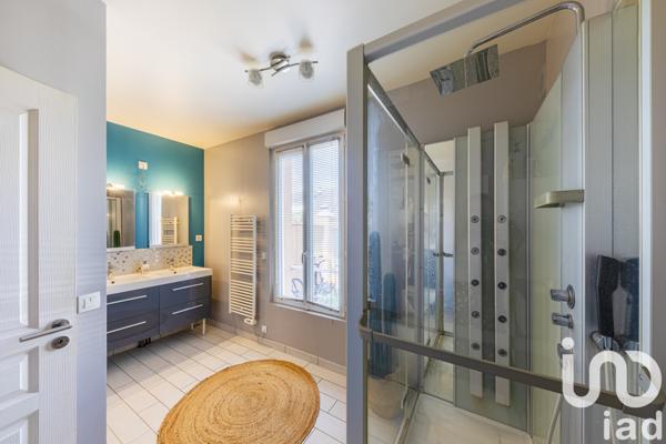 Maison à vendre 8 pièces 146 m² Taverny