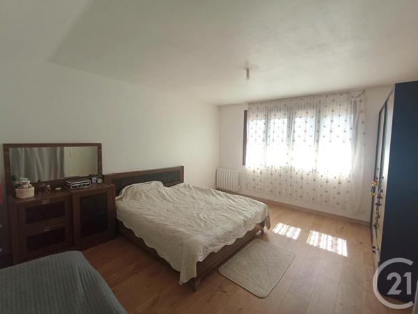 Maison à vendre  9 pièces - 225 m2 COULOMMIERS - 77