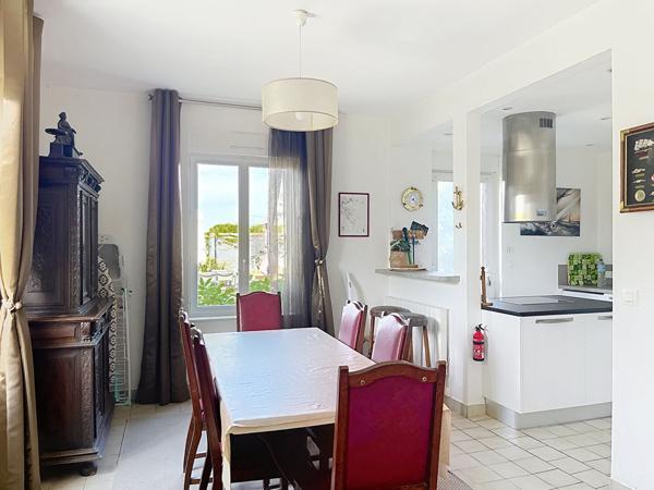 Saint-Briac-sur-Mer Maison années 30 à 300 m des plages et du golf