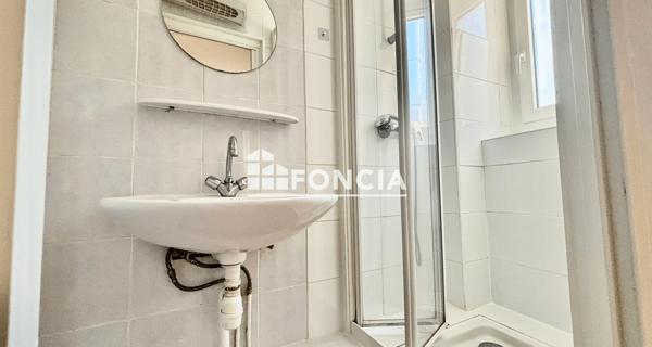 Location Appartement 2 pièces 36.97 m² - Saint-cyr-l'école 78210