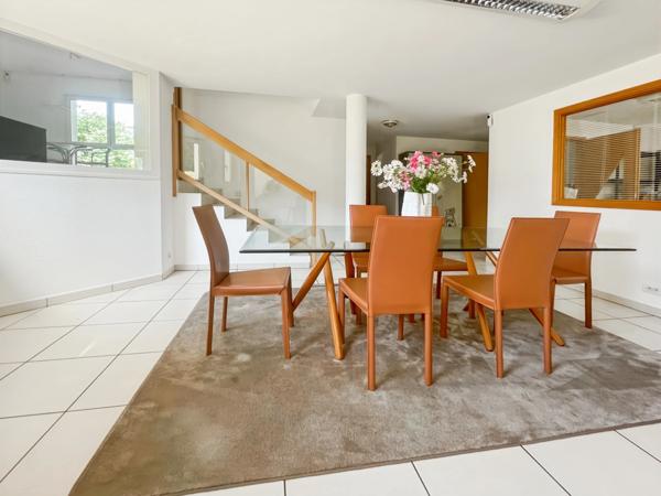 Maison 11 pièces de 250 m² à Brunstatt-Didenheim 68350