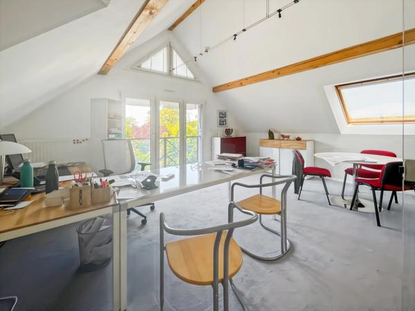 Maison 11 pièces de 250 m² à Brunstatt-Didenheim 68350