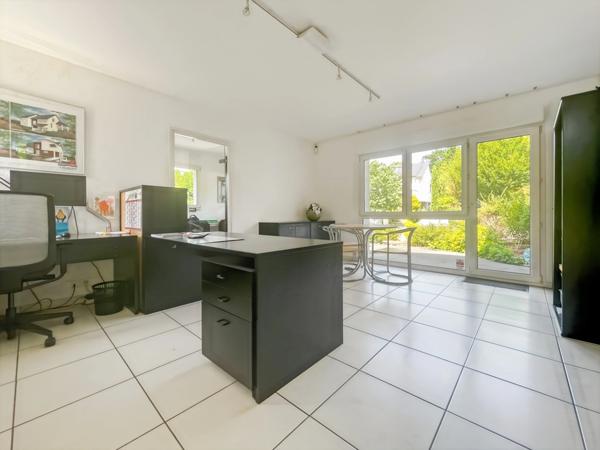 Maison 11 pièces de 250 m² à Brunstatt-Didenheim 68350