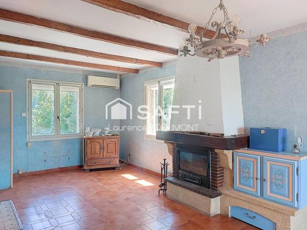 Fort potentiel de valorisation, maison provençale à rénover avec dépendance T2, piscine et pool house.