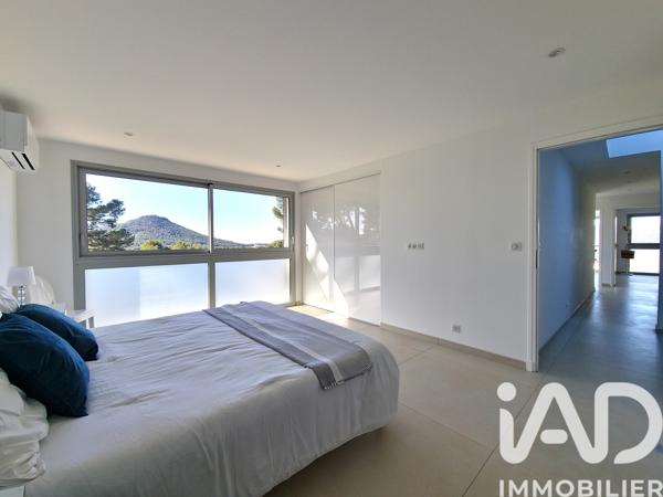 Maison à vendre 7 pièces 290 m² Carqueiranne