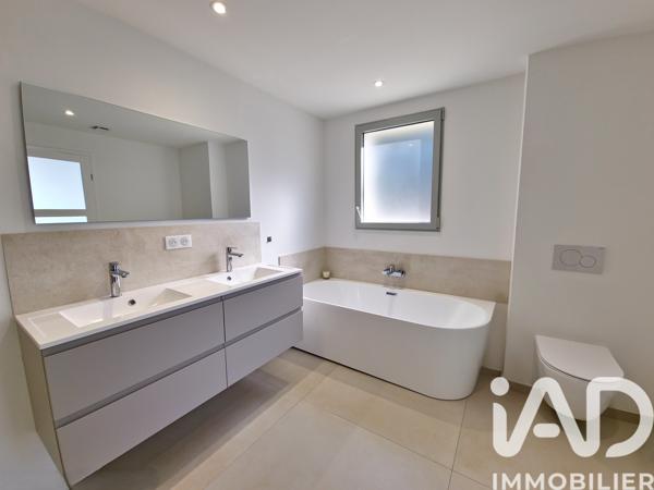 Maison à vendre 7 pièces 290 m² Carqueiranne