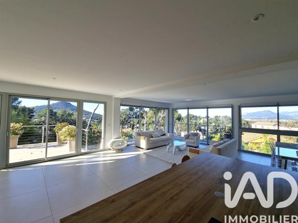 Maison à vendre 7 pièces 290 m² Carqueiranne