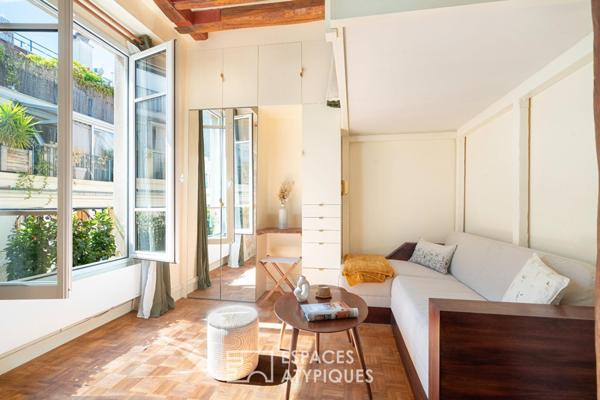 Studio rénové à deux pas de la rue de Bretagne