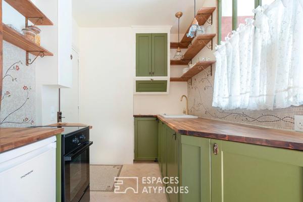 Studio rénové à deux pas de la rue de Bretagne