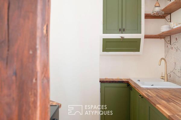 Studio rénové à deux pas de la rue de Bretagne