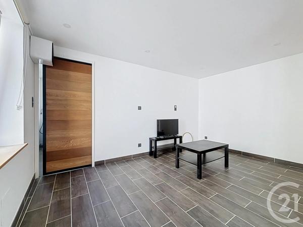 Appartement F1 à vendre  1 pièce - 33 m 2   MAINVILLIERS  - 28