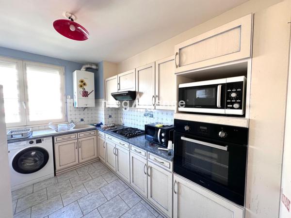 Appartement à SENS, 89100 - 4 pièces 83m²