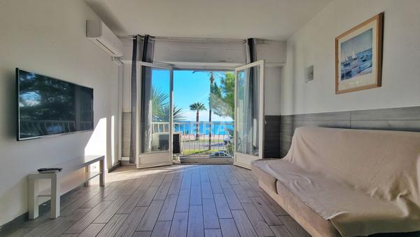A VENDRE : NICE PROMENDE DES ANGLAIS - APPARTEMENT STUDIO VUE MER