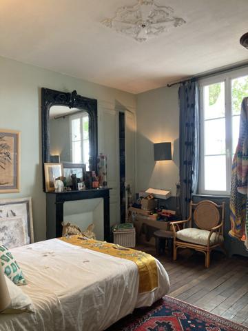 MAISON DE CHARME VUE IMPRENABLE SUR LA VIENNE 185 M² CHÂTELLERAULT Réf 2629