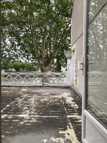 MAISON DE CHARME VUE IMPRENABLE SUR LA VIENNE 185 M² CHÂTELLERAULT Réf 2629