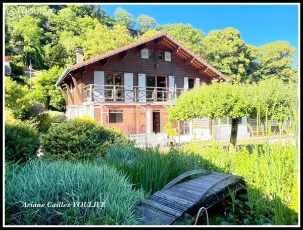 MONNETIER Chalet de 180m2 terrain 1100m2