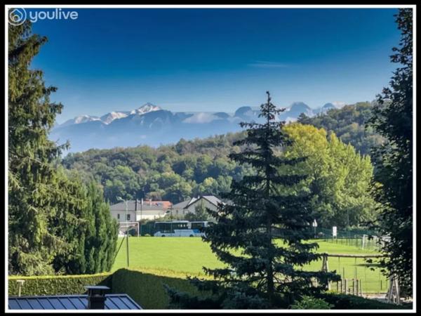 MONNETIER Chalet de 180m2 terrain 1100m2