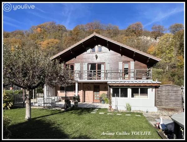 MONNETIER Chalet de 180m2 terrain 1100m2