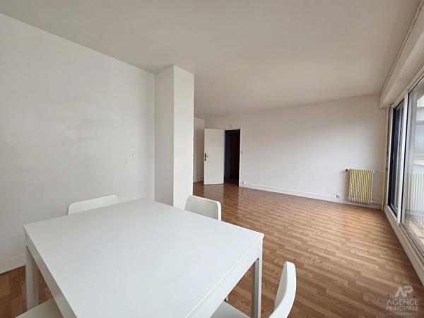Appartement Rueil Malmaison 2 pièce(s) 54.57 m2 Loyer 1 330 €/mois charges comprises **  - Référence  19586