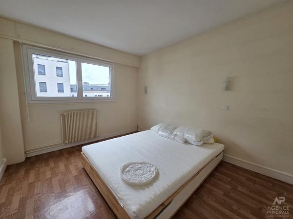 Appartement Rueil Malmaison 2 pièce(s) 54.57 m2 Loyer 1 330 €/mois charges comprises **  - Référence  19586
