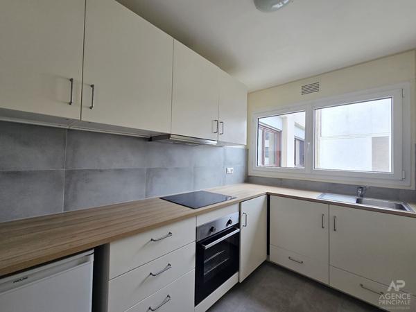 Appartement Rueil Malmaison 2 pièce(s) 54.57 m2 Loyer 1 330 €/mois charges comprises **  - Référence  19586