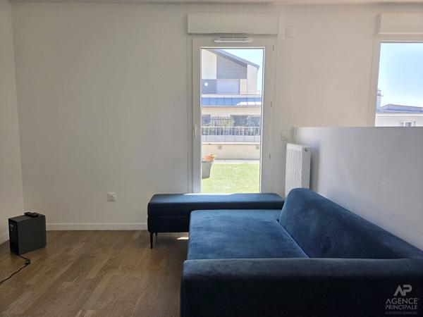 Appartement MEUBLÉ - Rueil Malmaison 4 pièce(s) 94 m2 Loyer 2 228 €/mois charges comprises **  - Référence  19836