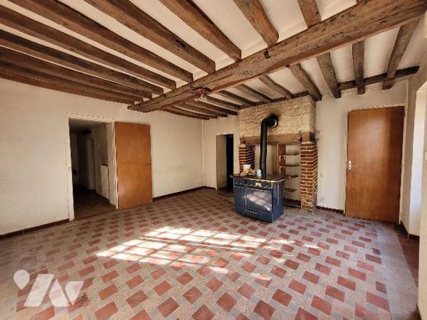 MAISON ANCIENNE 3CHS GARAGE JARDIN