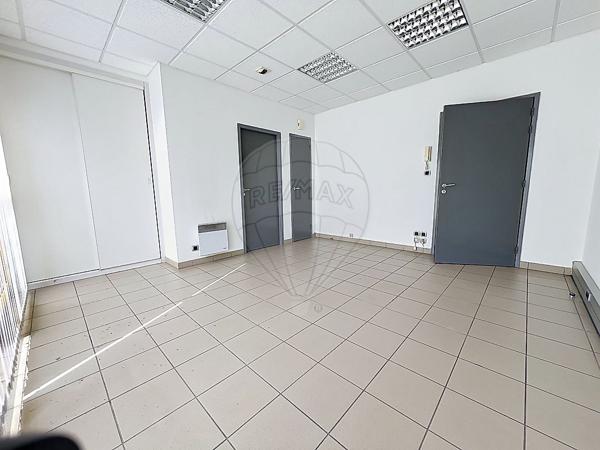 Bureau à vendre - Besançon, Doubs - 25