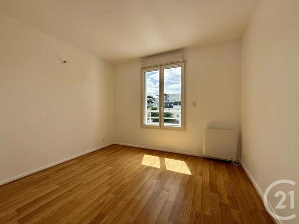 Appartement F3 à vendre  3 pièces - 71,65 m 2   LIVRY GARGAN  - 93