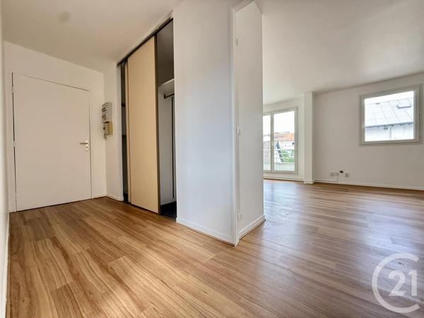 Appartement F3 à vendre  3 pièces - 71,65 m 2   LIVRY GARGAN  - 93