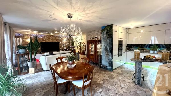 Appartement F5 à vendre  5 pièces - 102,18 m 2   CERGY  - 95