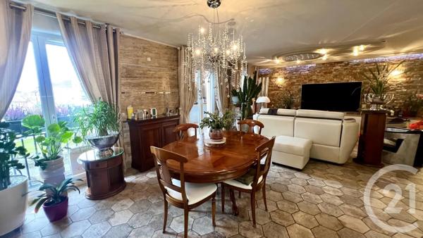 Appartement F5 à vendre  5 pièces - 102,18 m 2   CERGY  - 95