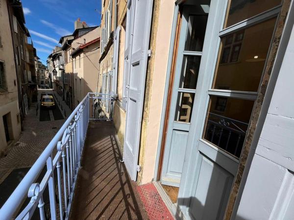 Appartement à louer    2 pièces • 43 m2 Mende