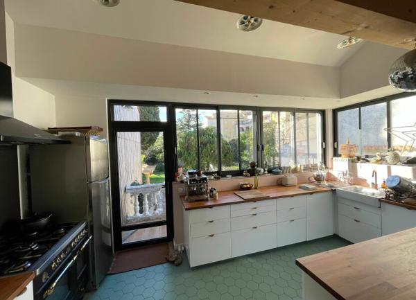 Maison à vendre    5 pièces •  La Seyne-sur-Mer