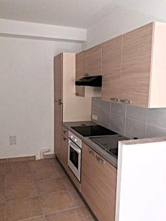 Appartement T2 meublé à louer 69 m²  Bagnols-sur-Cèze (30200)