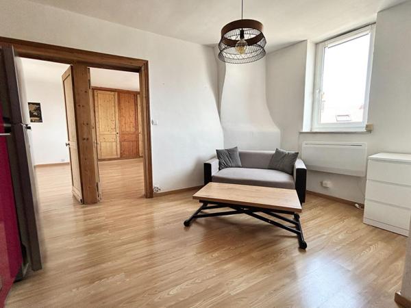 A LOUER : T3 à LILLE • • 654 € CC • Réf. 1611-203