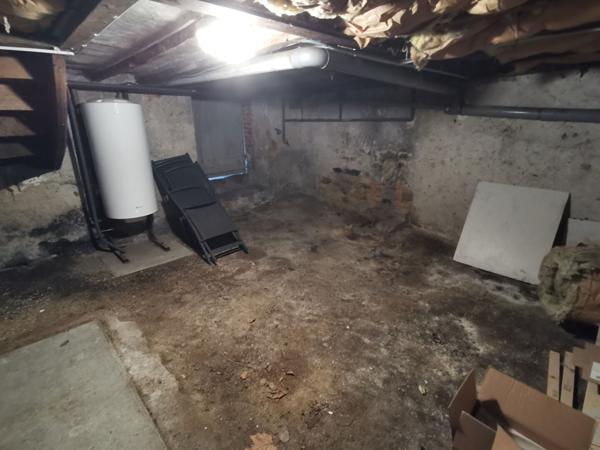 Idéal investisseur maison à SABLE SUR SARTHE  quartier de la gare