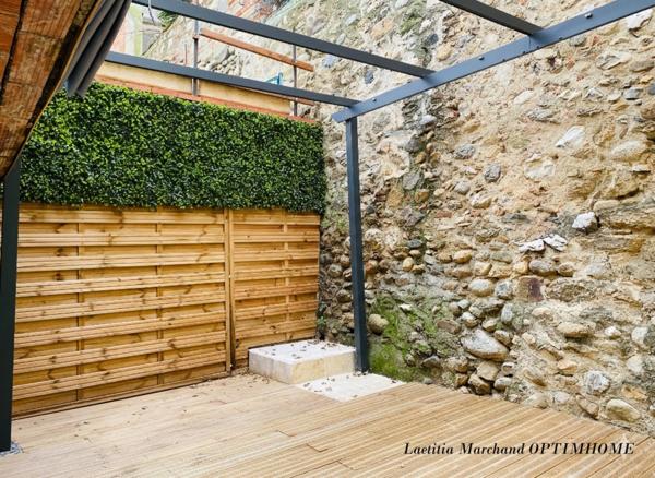 Maison de village avec terrasse et garage à Prades (66)