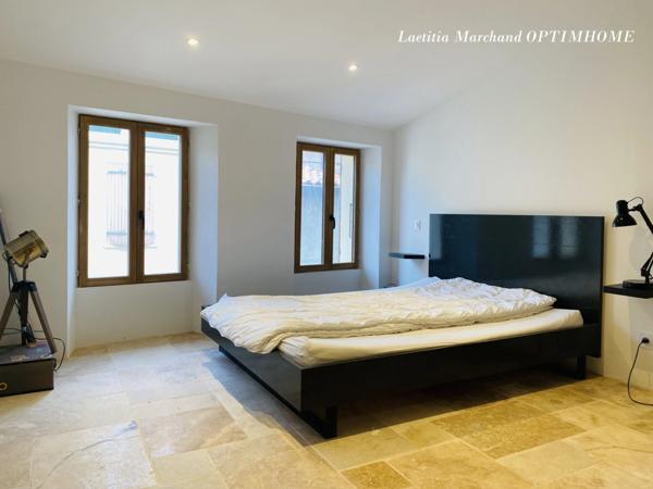 Maison de village avec terrasse et garage à Prades (66)